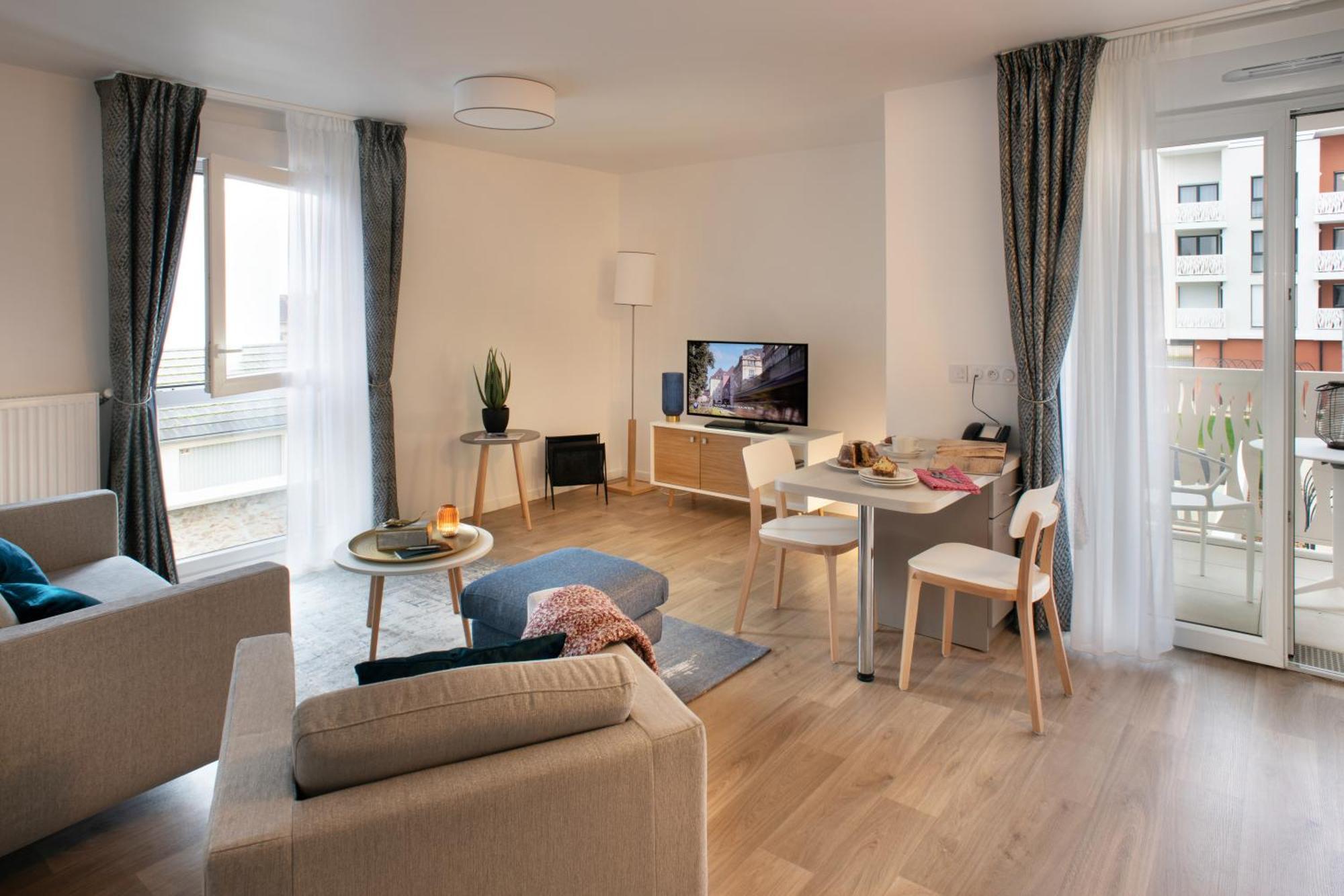 Domitys L'Oustaou Aparthotel Saint-Martin-de-Crau Ngoại thất bức ảnh